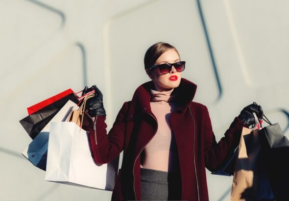 Smart Shopping Tips to Save Money on Fashion
